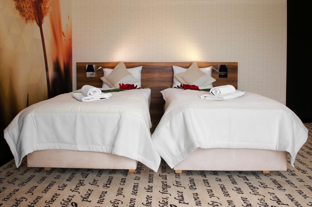 Hotel Piano Lublin Bilik gambar