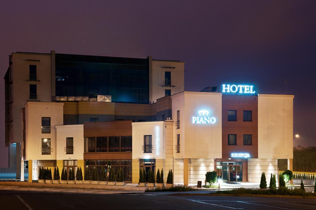 Hotel Piano Lublin Luaran gambar