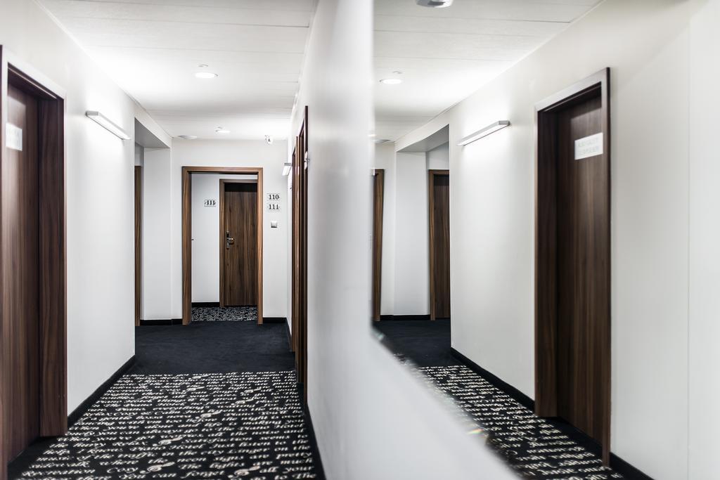 Hotel Piano Lublin Luaran gambar
